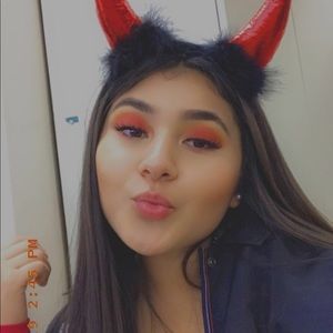 Meet your Posher, Brenda